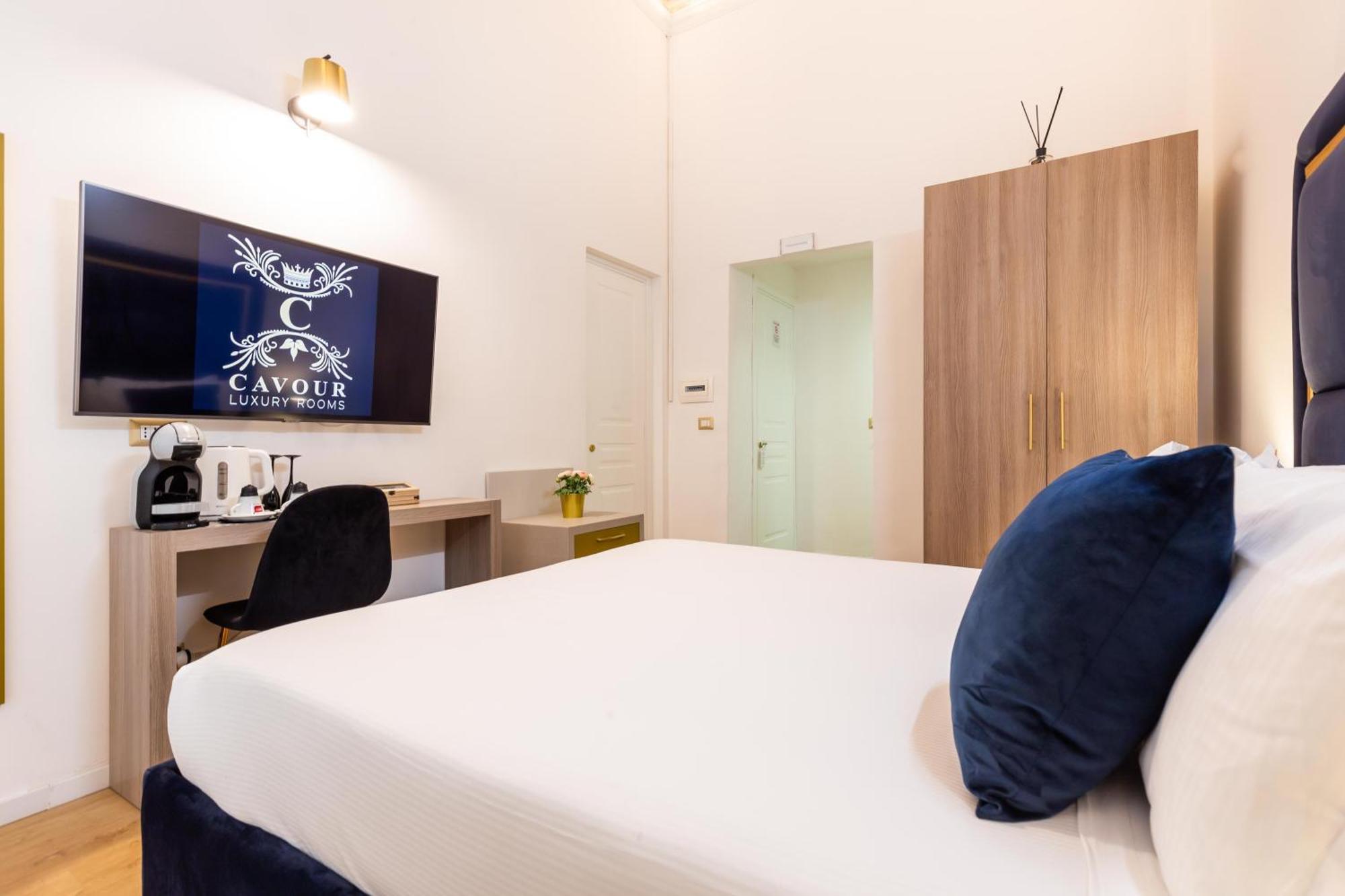 Cavour Luxury Rooms - Lr Collection Рим Экстерьер фото